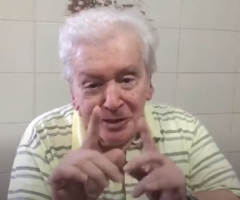 Marchinhas para brincar em casa: uma seleção afetiva por João Roberto Kelly