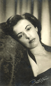 Doçura, ternura, classe e muita bossa – na voz e na vida: os 100 anos de Elza Laranjeira, a Cantora de Todos os Ritmos