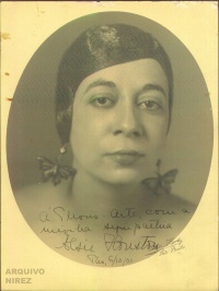 120 anos da internacional Elsie Houston: da música clássica à macumba, do Municipal às boates, uma voz bem brasileira