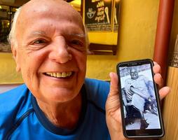 Andarilho, prosador e charreteiro: lembranças do ‘vovô Orestes’, num café com Roberto Barbosa