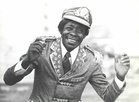 Dos terreiros pros bailes de carnaval: há 75 anos, chegava o ‘General da Banda’, ê-ê...