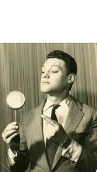 Bacharel de gafieira, batuqueiro, sincopeiro, malandro metafísico nove-ponto-zero: que figurão esse tal de Germano Mathias!